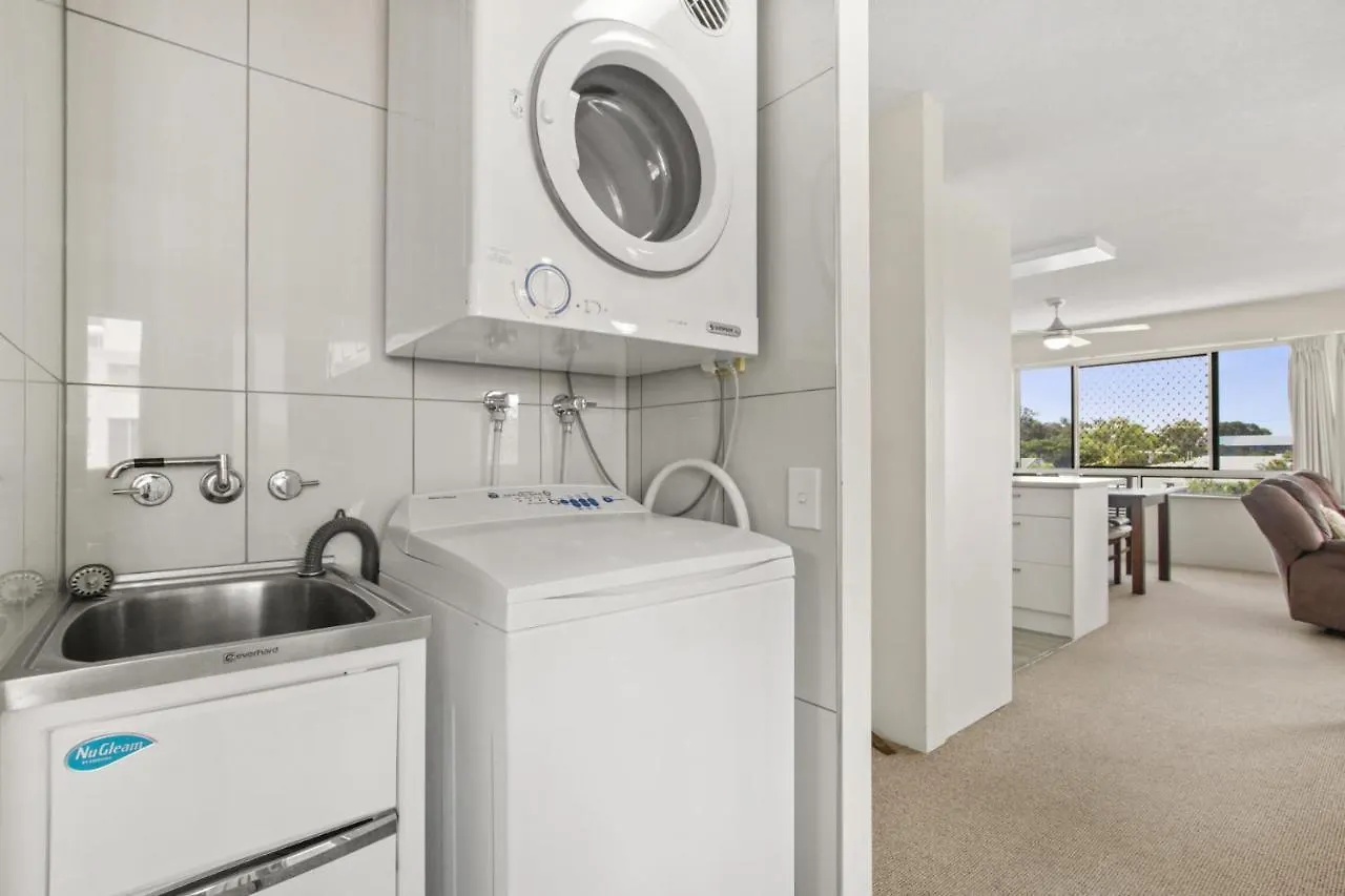 Cheltenham Apartments Unit 7 40 King St Caloundra 0*,