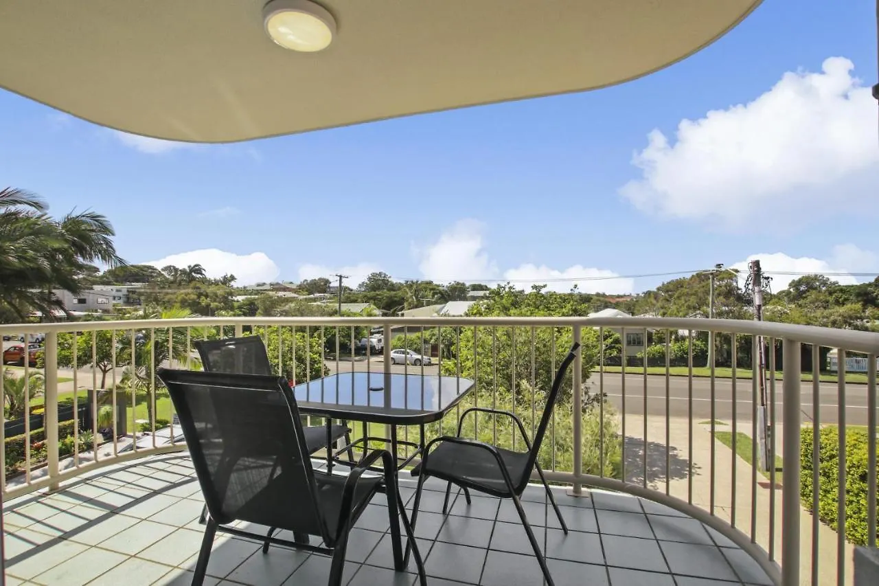Cheltenham Apartments Unit 7 40 King Street Caloundra