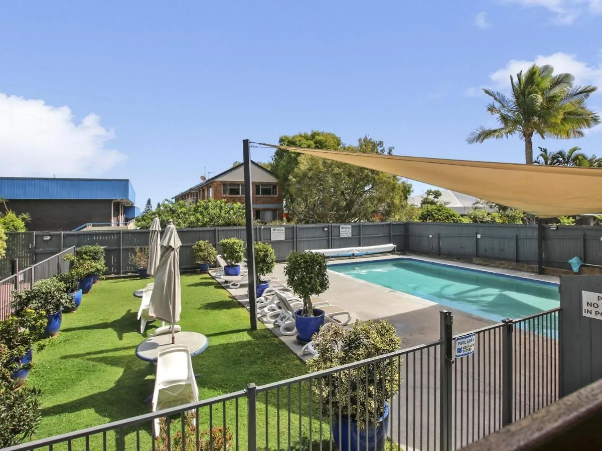 Cheltenham Apartments Unit 7 40 King Street Caloundra